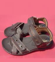 中国鞋网鞋子批发商城 一站式鞋类产品供应平台解析