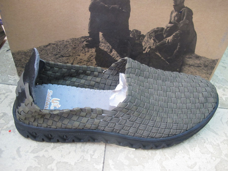 正品新款运动鞋批发 聚焦赛丹狐女子休闲鞋6706鞋款的商业机遇